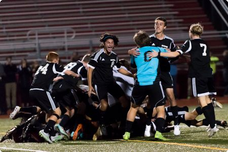 Both Soccer Teams Are Pac-10 Champs