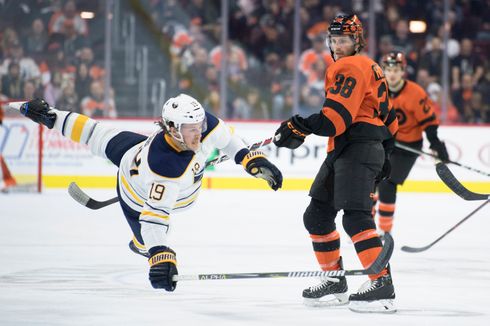 The Flyers newest member, Ryan Hartman, made his presence known with 4 hits in the Flyers 5-2 win vs the Buffalo Sabres on Tuesday.