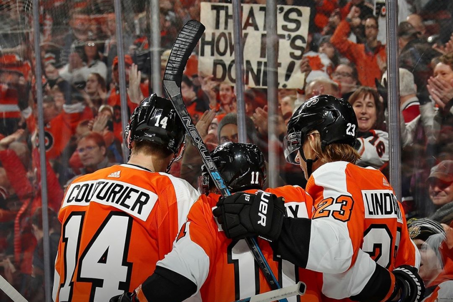 Flyers+Sean+Couturier%2C+Travis+Konecny%2C+and+Oskar+Lindblom+celebrate+the+Flyers+7th+consecutive+win.