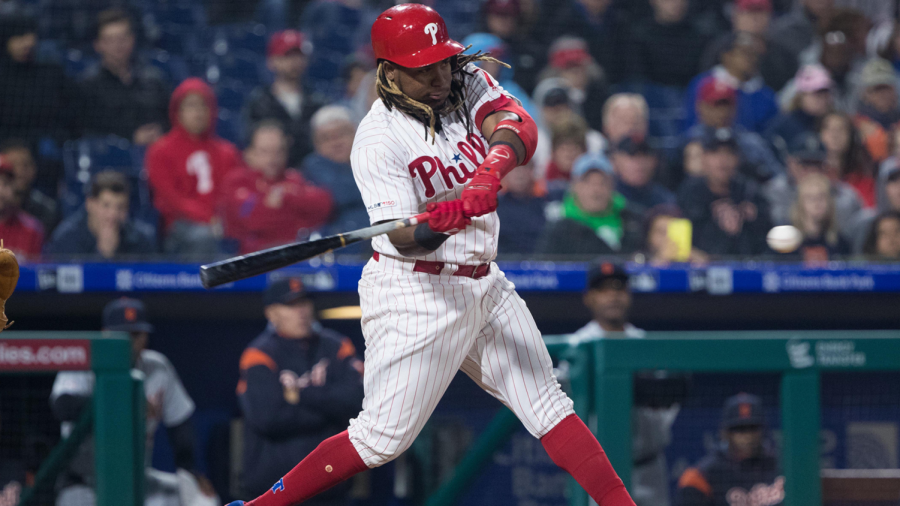 Phillies 3rd baseman Maikel Franco drives a 3-RBI, bases-loaded double to right-center field, propelling the Phillies to a 7-3 win over Detroit on Wednesday.