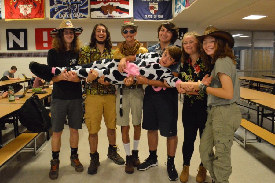 Students on Safari Day dressed wildly; some as animals, and others combining Tacky Tourist outfits with the concept.